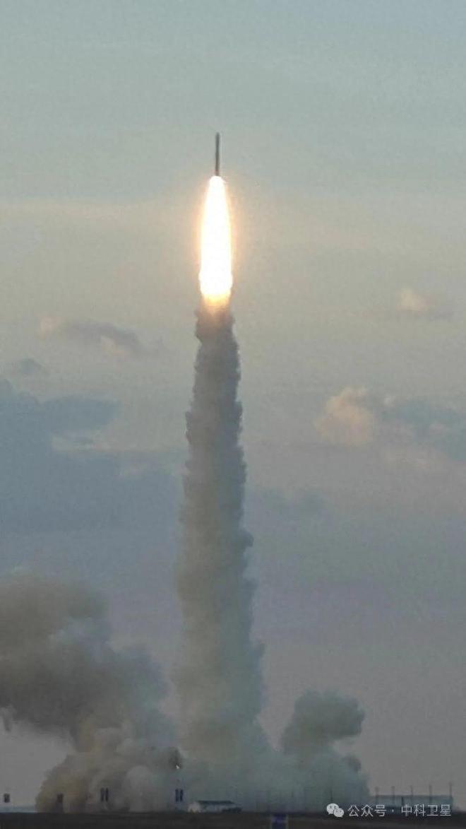 濟鋼1號、濟鋼2號衛(wèi)星發(fā)射成功